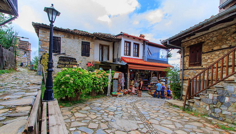  Palaios Panteleimonas 